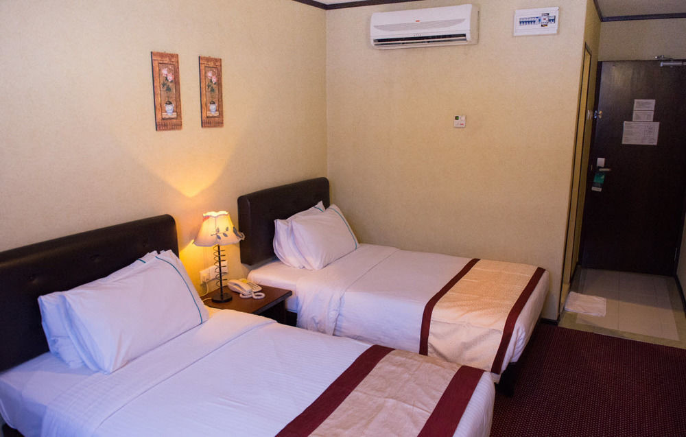Hotel Vistaria Johor Bahru Dış mekan fotoğraf
